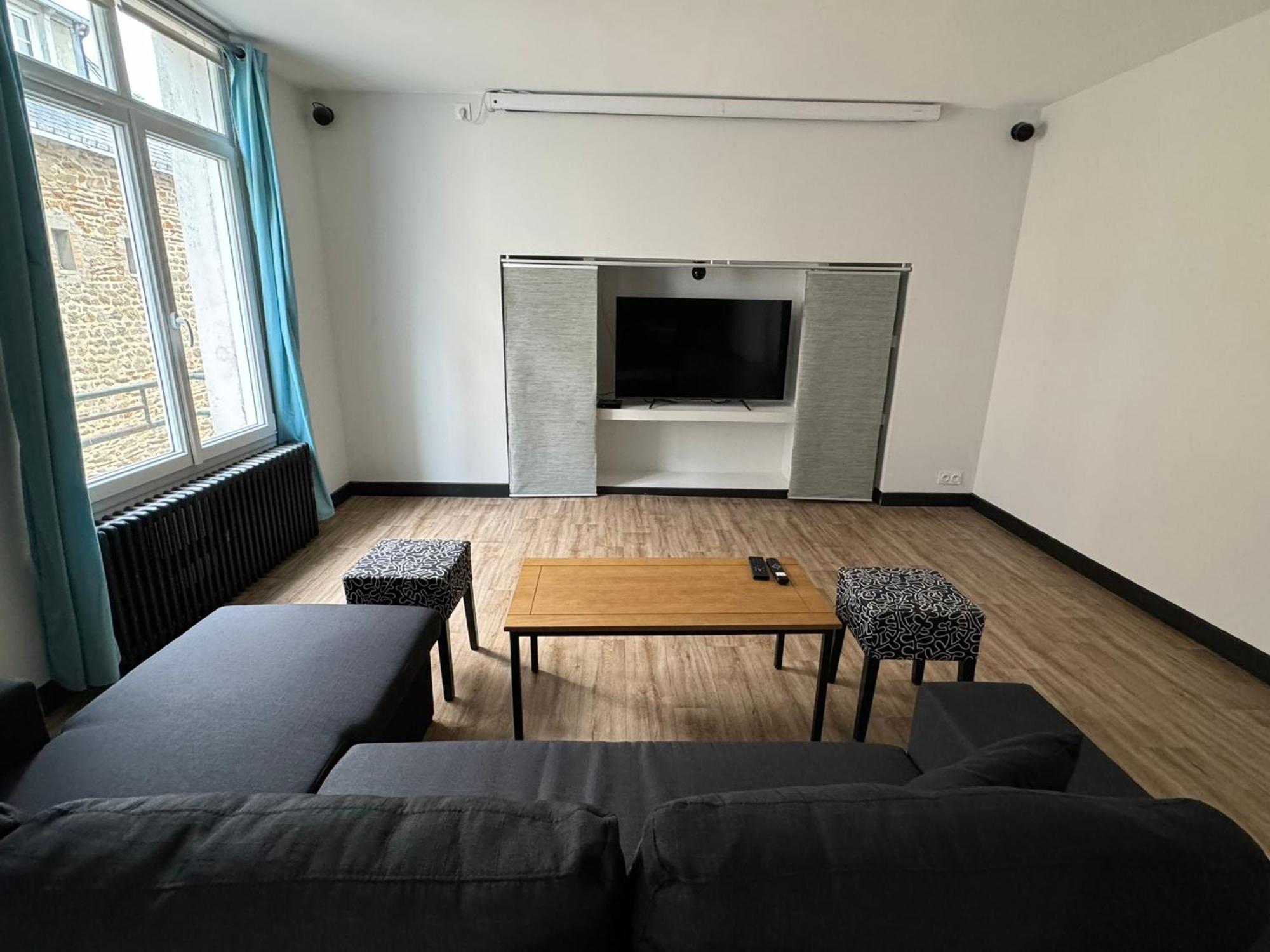 Appartement En Centre-Ville - Local Velos Disponible มาเยิน ภายนอก รูปภาพ