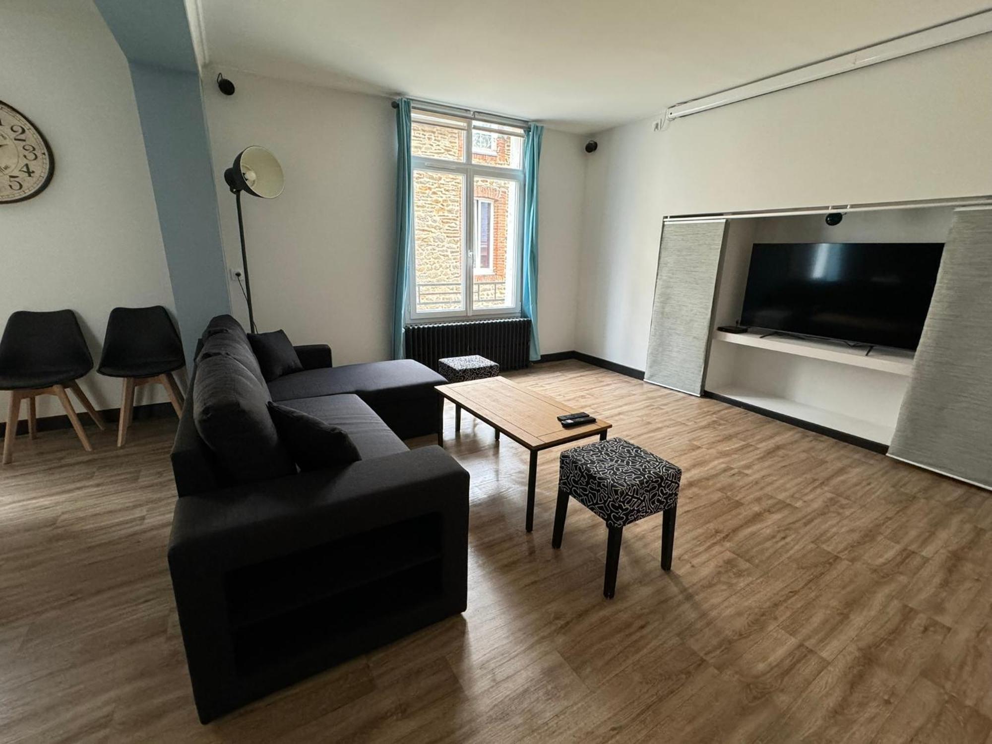Appartement En Centre-Ville - Local Velos Disponible มาเยิน ภายนอก รูปภาพ