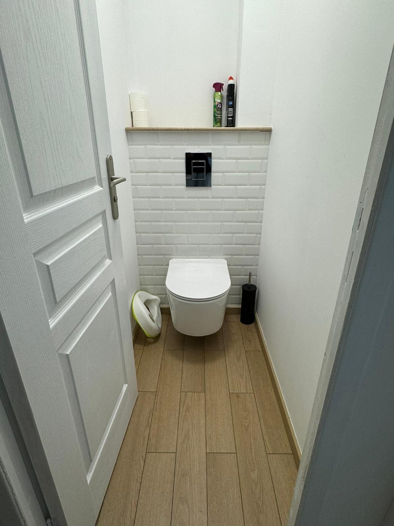 Appartement En Centre-Ville - Local Velos Disponible มาเยิน ภายนอก รูปภาพ