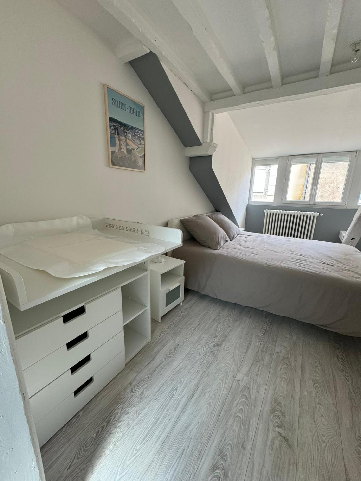 Appartement En Centre-Ville - Local Velos Disponible มาเยิน ภายนอก รูปภาพ