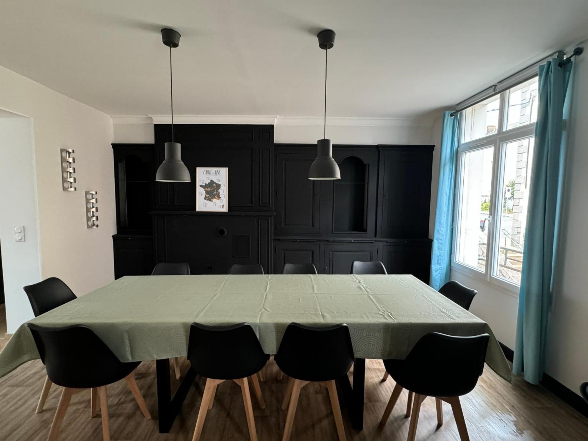 Appartement En Centre-Ville - Local Velos Disponible มาเยิน ภายนอก รูปภาพ